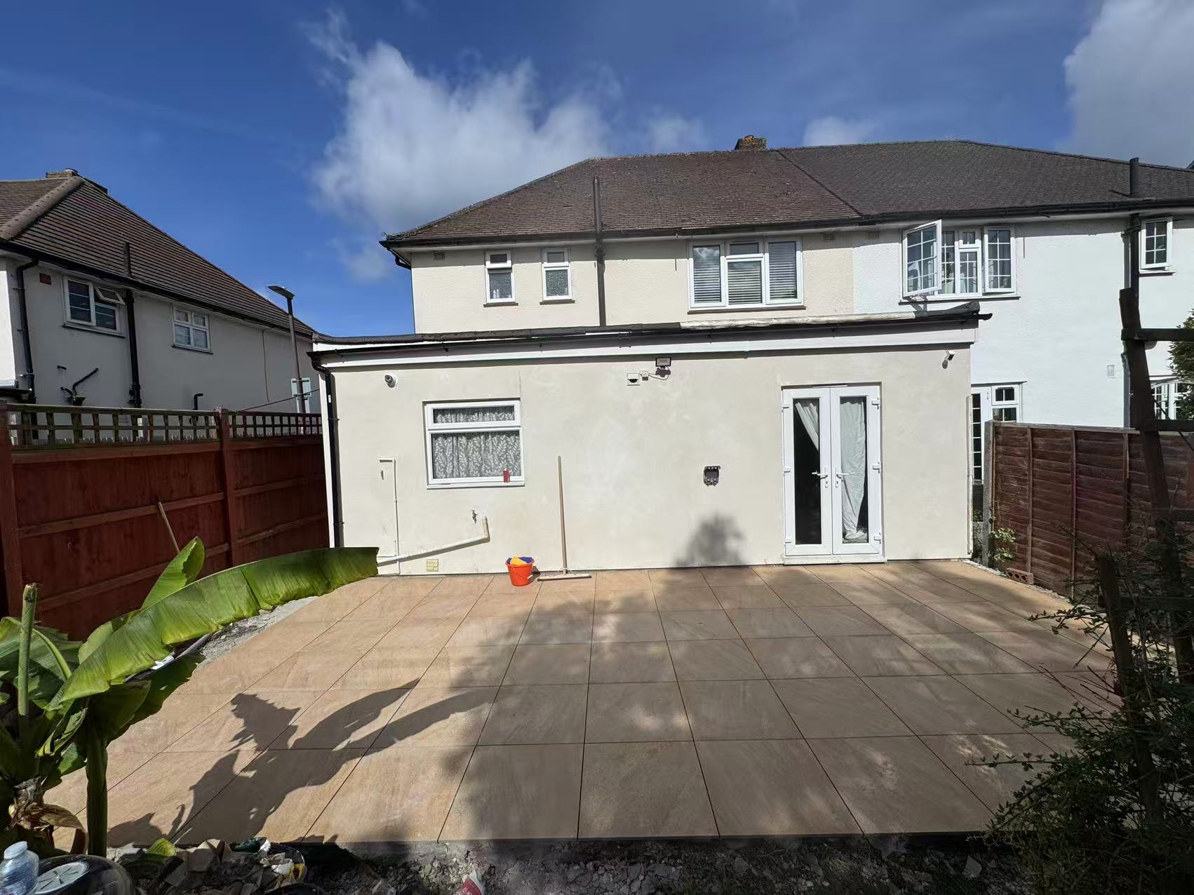 Rear garden porcelain patio, terraced house — image 5