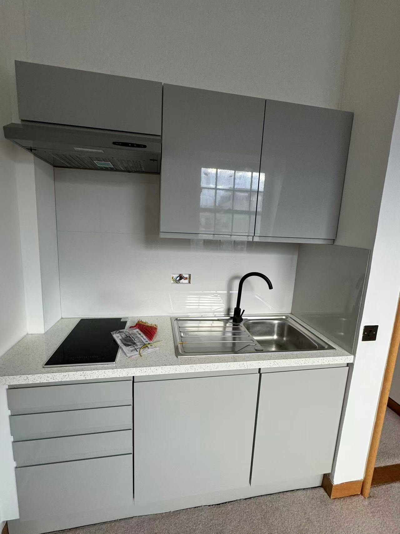 Bespoke Kitchen Refurbishment — image 1