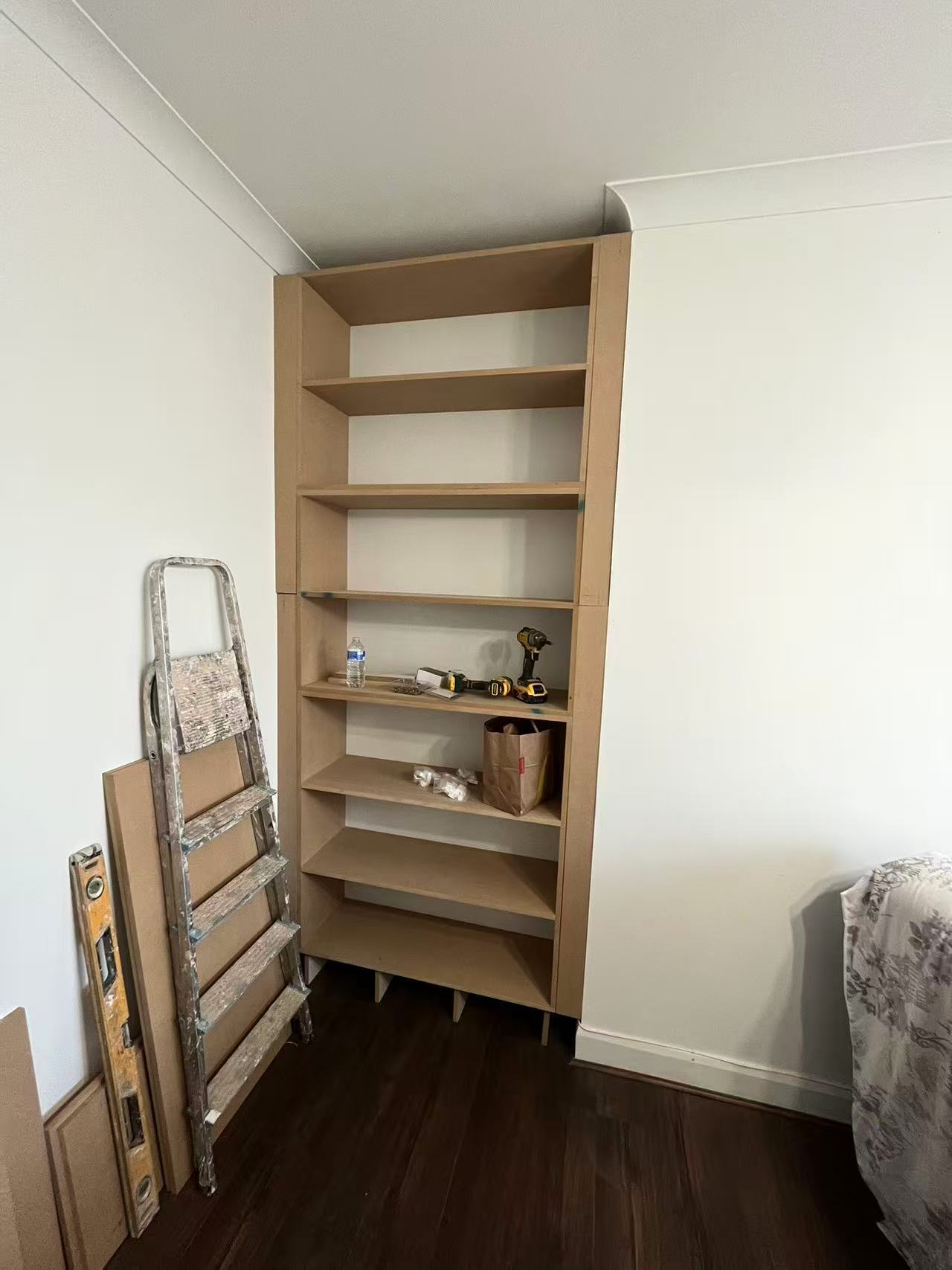 Bespoke alcove display cabinet with glazed doors — image 3