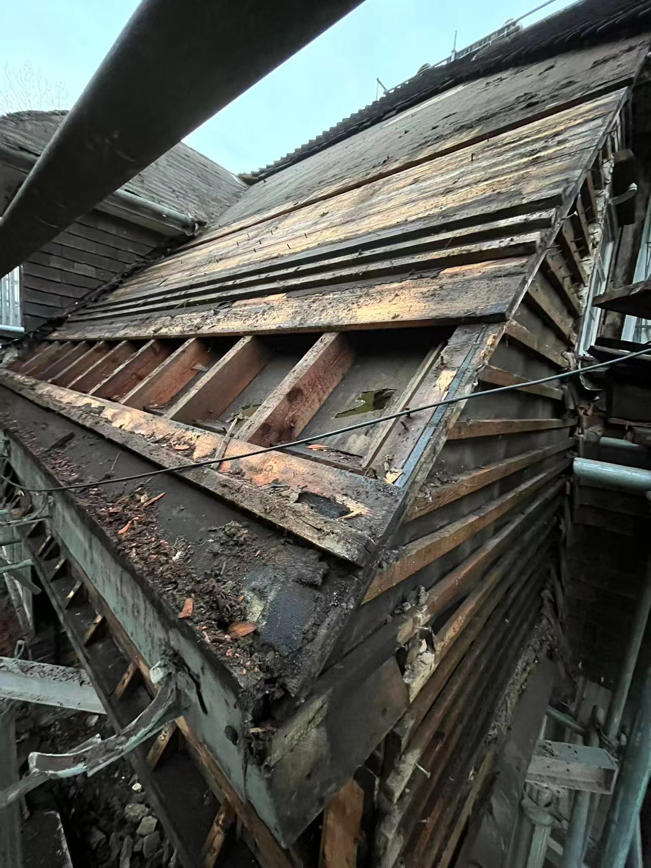 Full roof and dormer rebuild on a period property — image 3