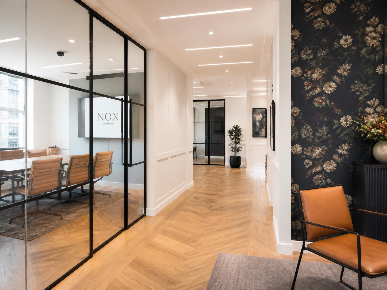 Commercial Decoration